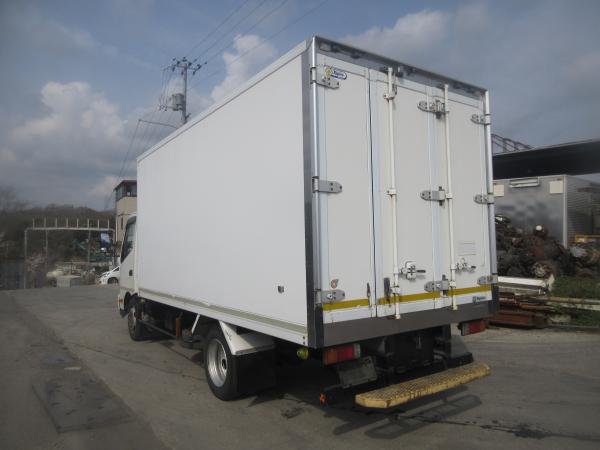 photo of SKG-XZU710