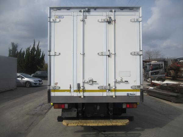 photo of SKG-XZU710