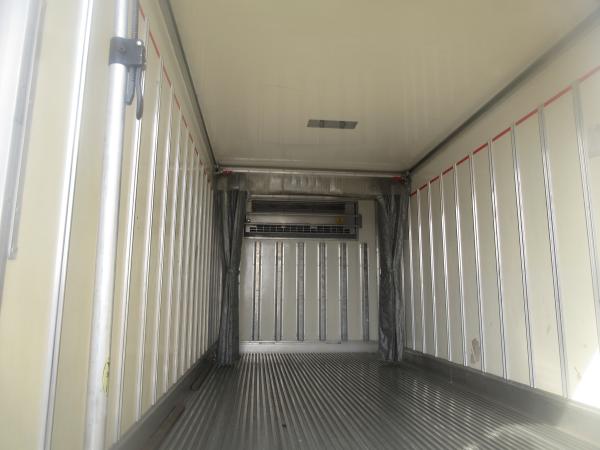 photo of SKG-XZU710