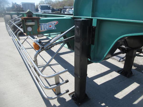 photo of CTB22003