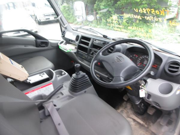 photo of TKG-XZU700